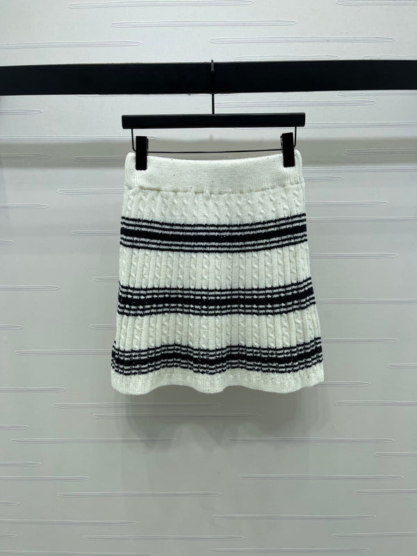 CC 25 Striped Knit Skirt White Wool