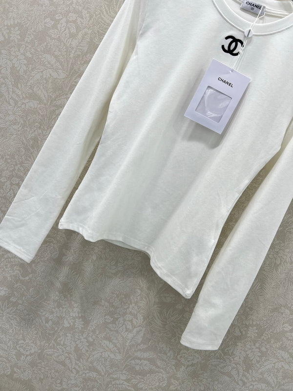 CC 25 Long-Sleeved Base Top White Cotton