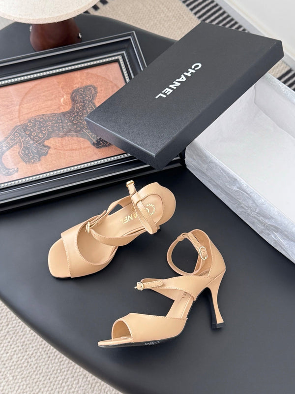 CC 25B Mary Janes 85mm High Heel Beige Sheepskin