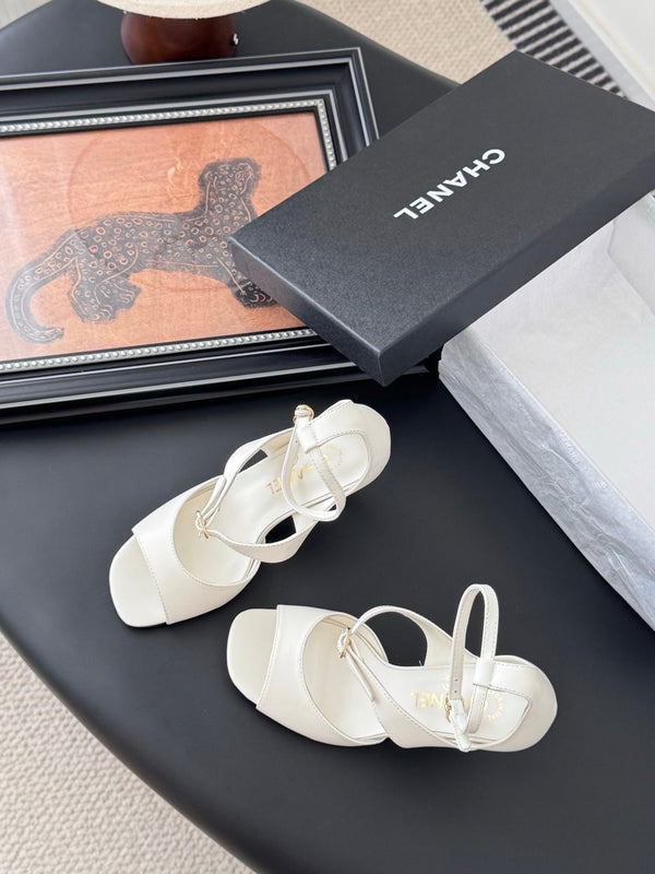 CC 25B Mary Janes 85mm High Heel White Sheepskin