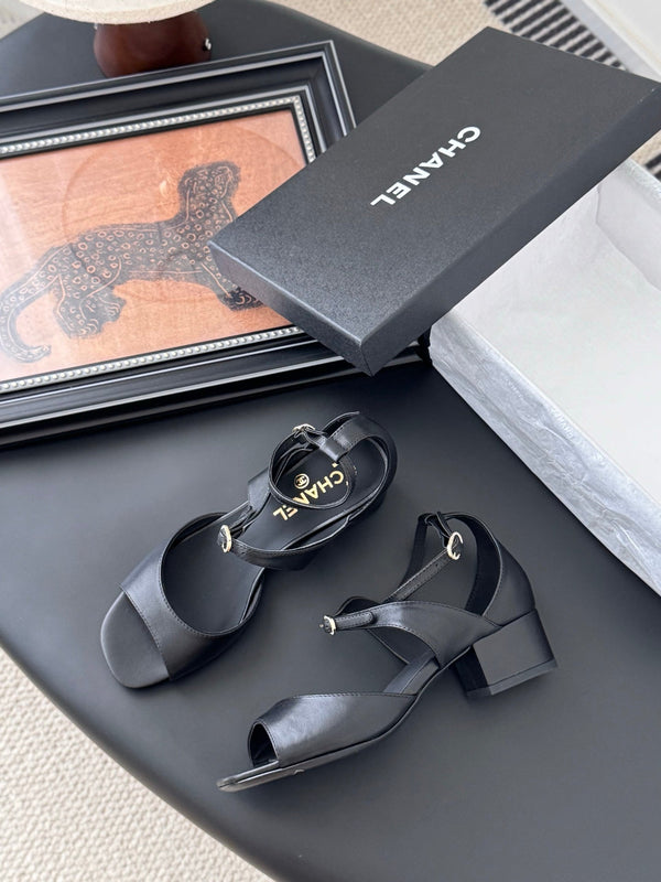 CC 25B Mary Janes 55mm High Heel Black Sheepskin