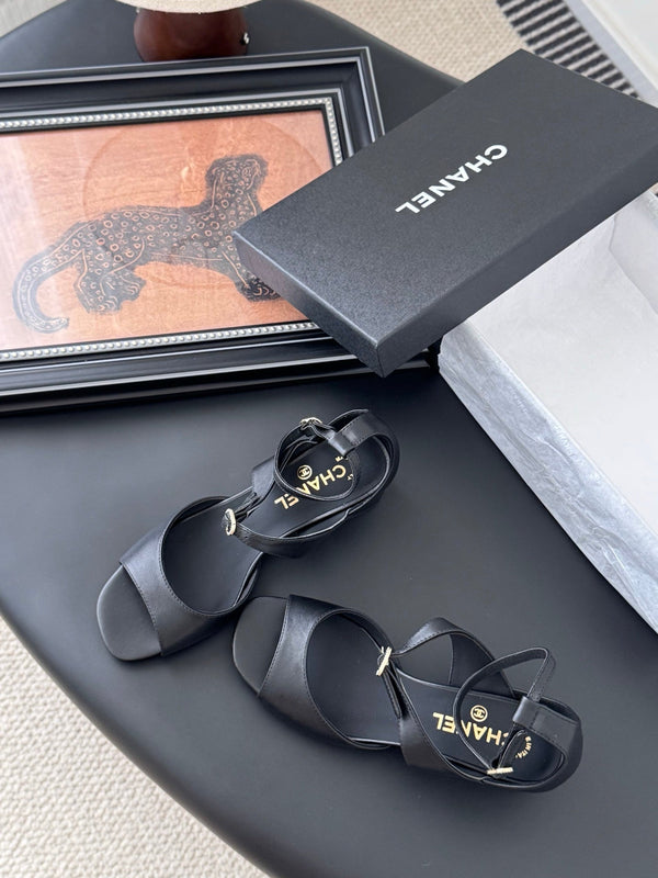 CC 25B Mary Janes 55mm High Heel Black Sheepskin