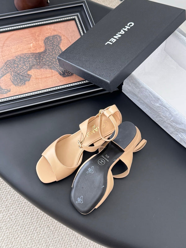 CC 25B Mary Janes 55mm High Heel Beige Sheepskin