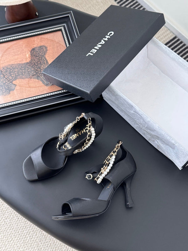 CC 25B Mary Janes 85mm High Heel Pearl Strap Black Sheepskin