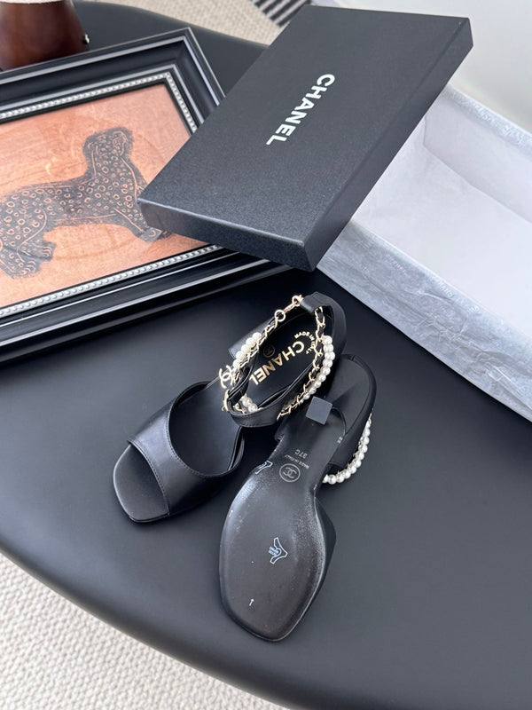 CC 25B Mary Janes 85mm High Heel Pearl Strap Black Sheepskin