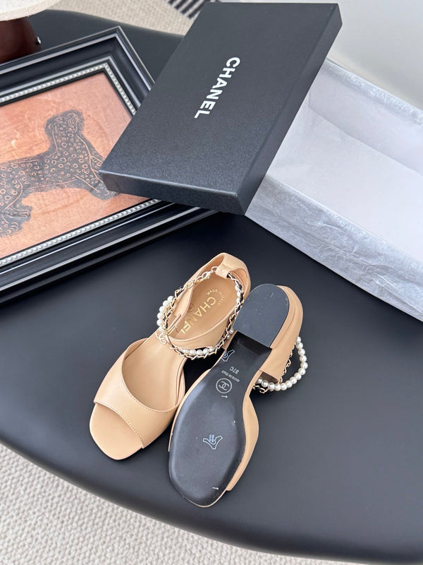 CC 25B Mary Janes 55mm High Heel Pearl Strap Beige Sheepskin