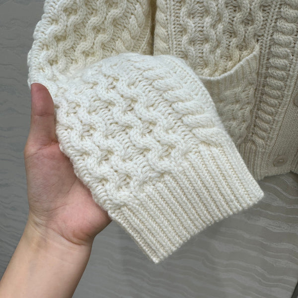 CE Round Neck Cardigan White Cashmere