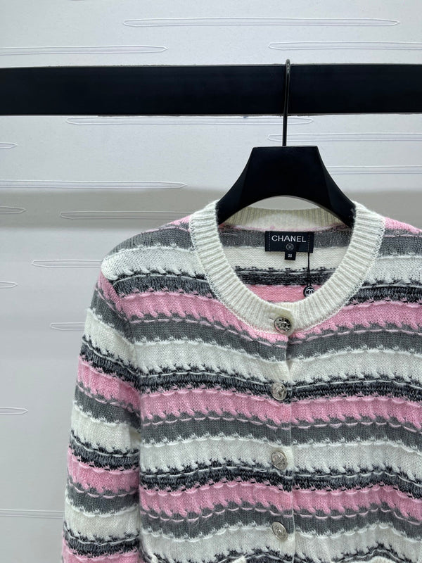 CC 25 Striped Knitted Long-Sleeved Pocket Cardigan White Tencel