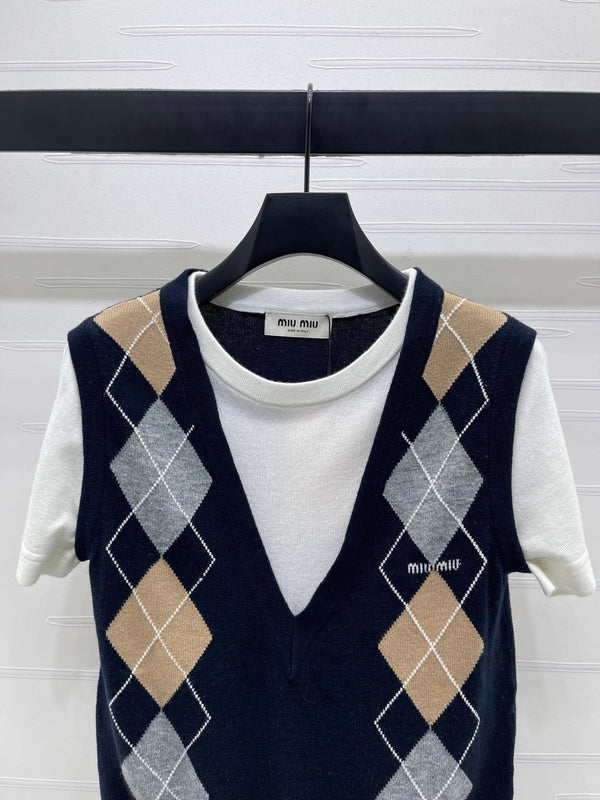 Miumiu Faux Two-Piece Knitted Short-Sleeves Vest Black and White Cashmere