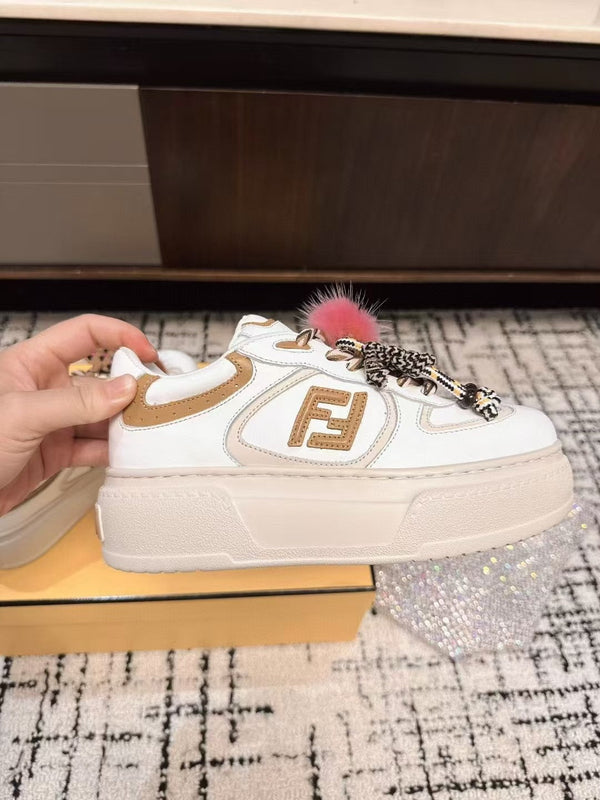 Fendi 25ss Thick-Sole Match Sneakers White Cowhide 470468