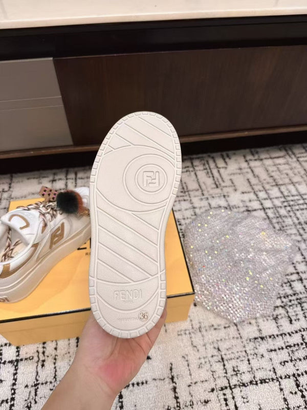 Fendi 25ss Thick-Sole Match Sneakers White Cowhide 470468