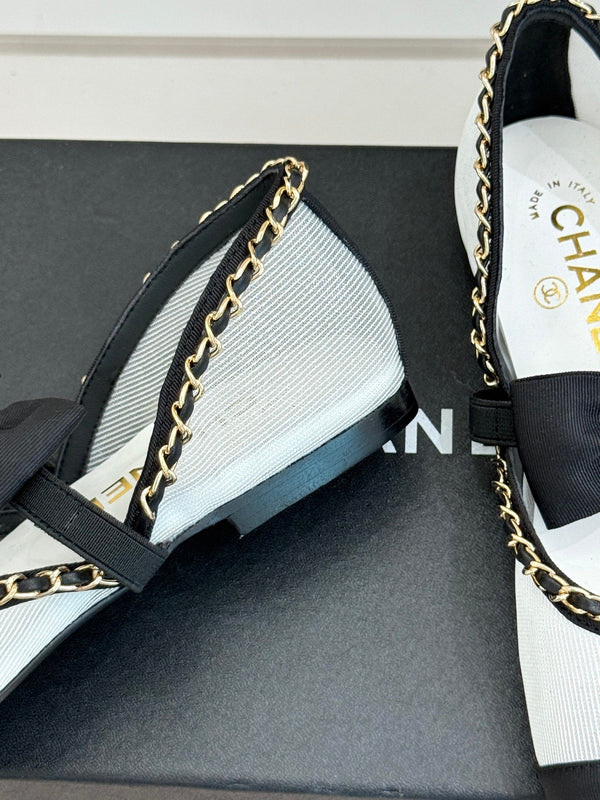 CC 25P Hollow Chain Bow Mary Janes White Mesh 473302