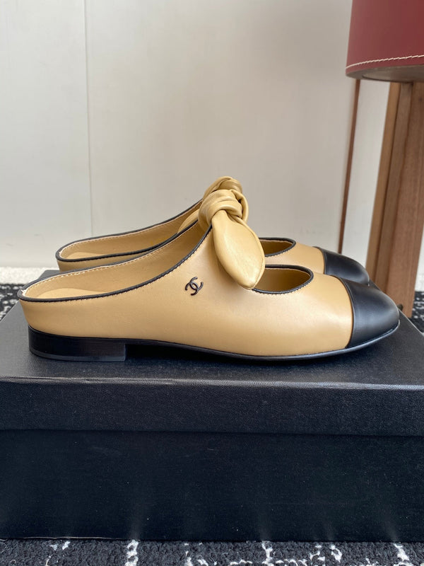 CC 25SS Mary Jane Slippers Beige Sheepskin 473430