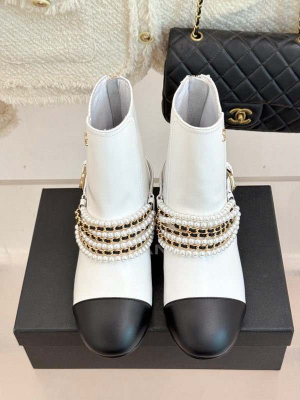 CC Classic Pearl Chain Colorblock Block Heel Ankle Boots White Lambskin 473318