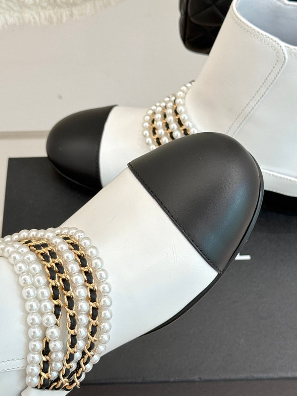 CC Classic Pearl Chain Colorblock Block Heel Ankle Boots White Lambskin 473318