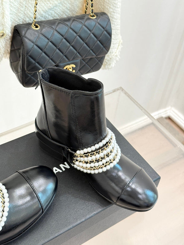 CC Classic Pearl Chain Colorblock Block Heel Ankle Boots Black Glossy Lambskin 473316