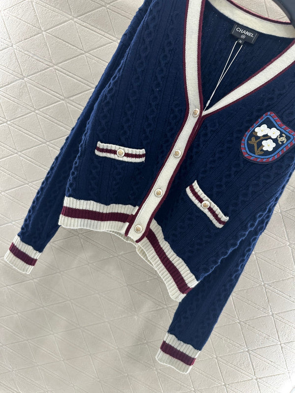 CC 25 V-Neck Cable Knit Cardigan Blue Cashmere 304981