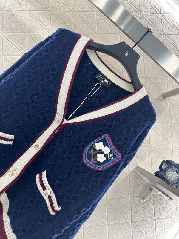 CC 25 V-Neck Cable Knit Cardigan Blue Cashmere 304981