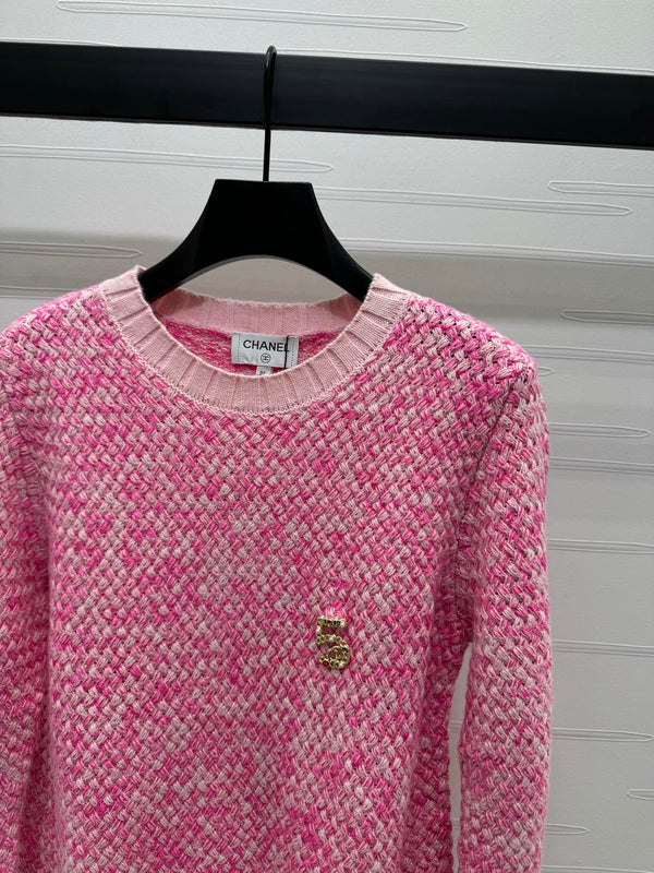 CC 25 Contrast Color Sweater 5 Brooch Pink Wool 305411