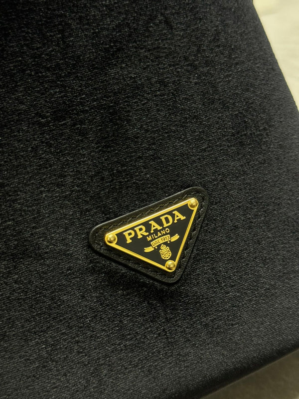 Pra Velvet Bucket Bag Black 267178