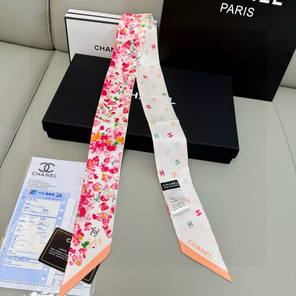 CC Twilly Small Scarf 120cm Silk 825669