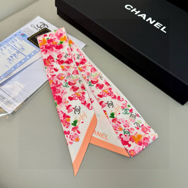CC Twilly Small Scarf 120cm Silk 825669