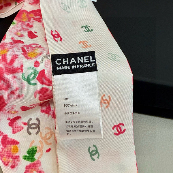 CC Twilly Small Scarf 120cm Silk 825669