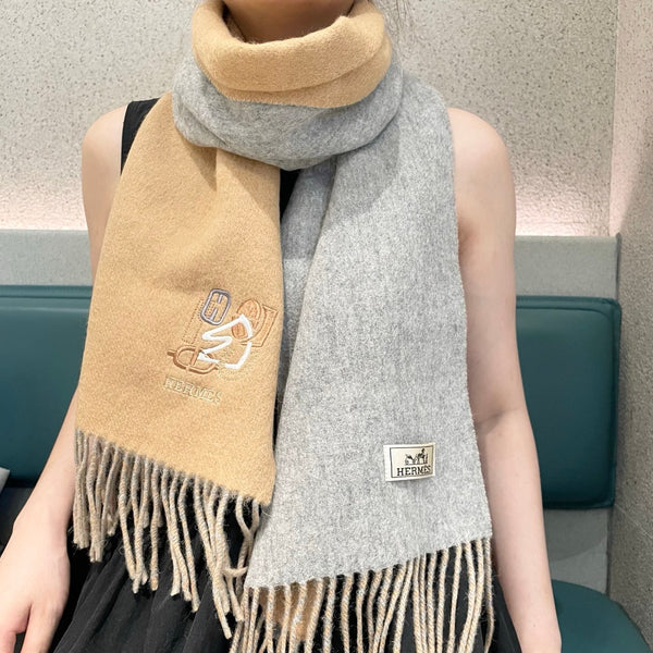 HM 25 Double- Sided Small H Puzzle Scarf 180cm Cashmere Camel Gray 825642