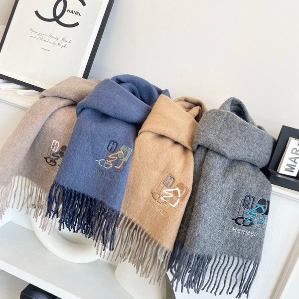 HM 25 Double- Sided Small H Puzzle Scarf 180cm Cashmere Camel Gray 825642