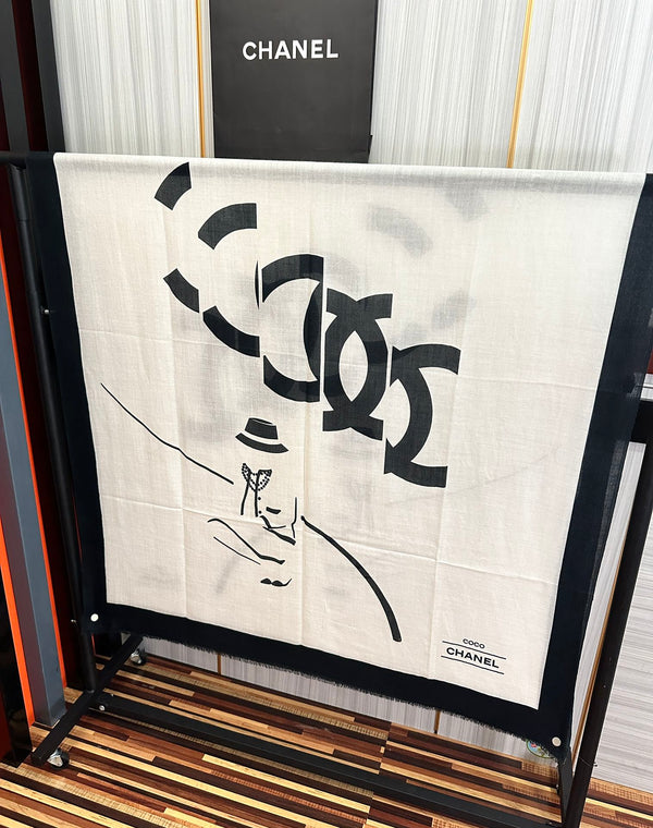 CC 25 Coco Scarf 100cm White Cashmere 825617