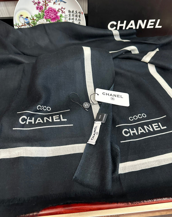 CC 25 Coco Scarf 100cm Black Cashmere 825616