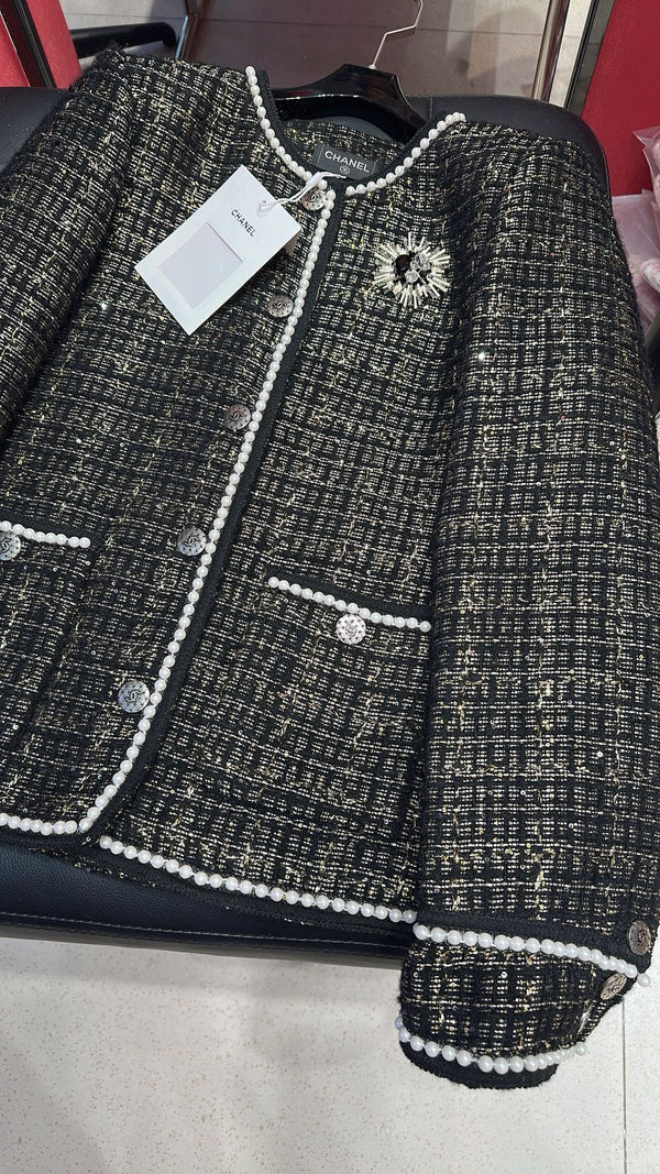 CC 25 Catwalk Style Custom Gold Woven Woolen Pearl Trim Black Coat