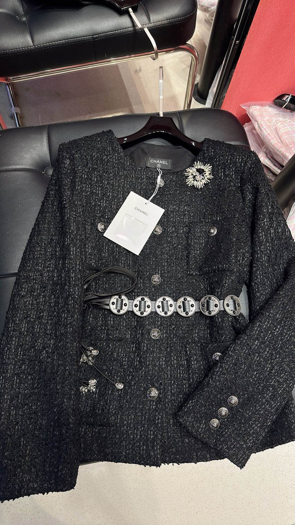 CC Brooch Tweed Chain Belt Black Jacket