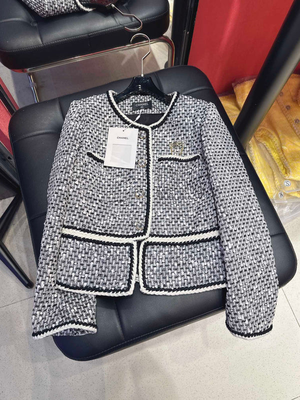CC 25Ss Piece Style Jacket Black and White Tweed