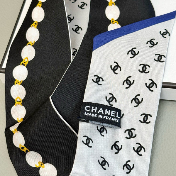 CC Twilly Small Scarf 120cm Silk 828827