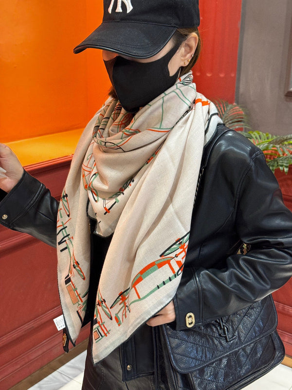 HM Double-Sided Square Scarf 140cm White Cashmere 828709