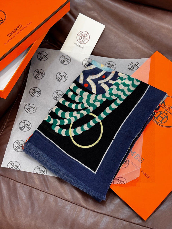 HM Saddle Long Scarf 200cm Blue Cashmere 828663