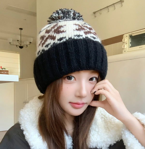 PRA 25 FAIR ISLE JACQUARD WOOL KNITTED BLACK HAT 822424