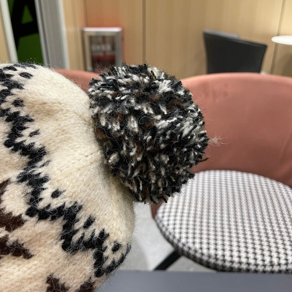 PRA 25 FAIR ISLE JACQUARD WOOL KNITTED BLACK HAT 822424