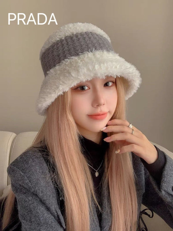 PRA 25 PLUSH KNITTED HAT GRAY AND WHITE 824814