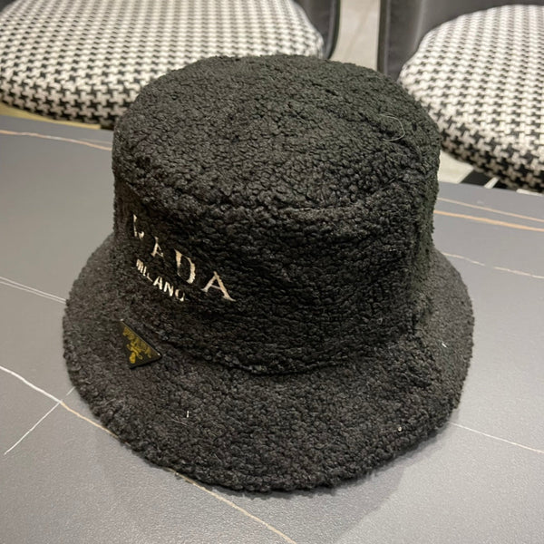 PRA 25 PLUSH FISHERMAN BLACK HAT 828318