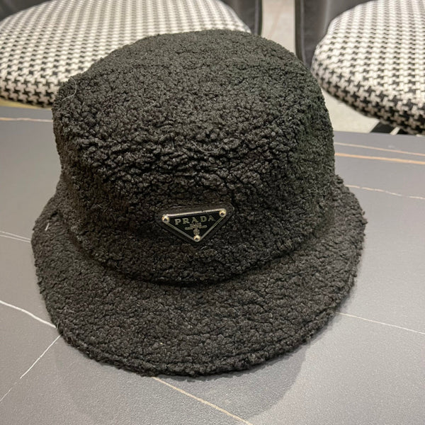 PRA 25 PLUSH FISHERMAN BLACK HAT 828318