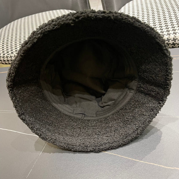 PRA 25 PLUSH FISHERMAN BLACK HAT 828318