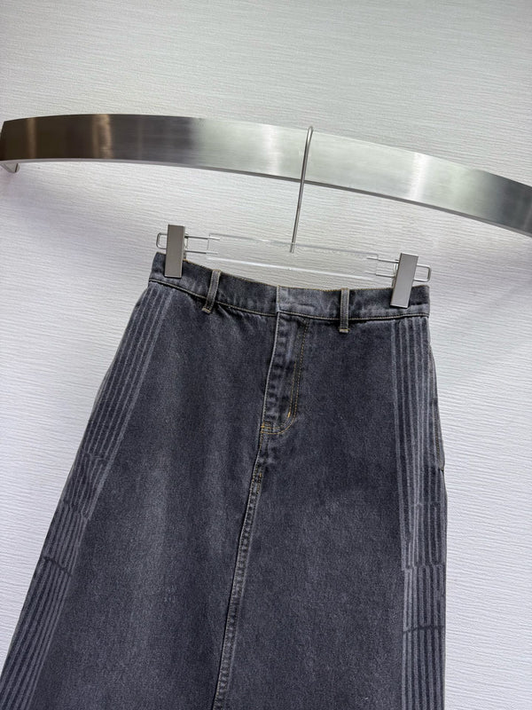 CD 25SS Laser Printed Stripe Pattern Denim Skirt Dark Gray Cotton 306522