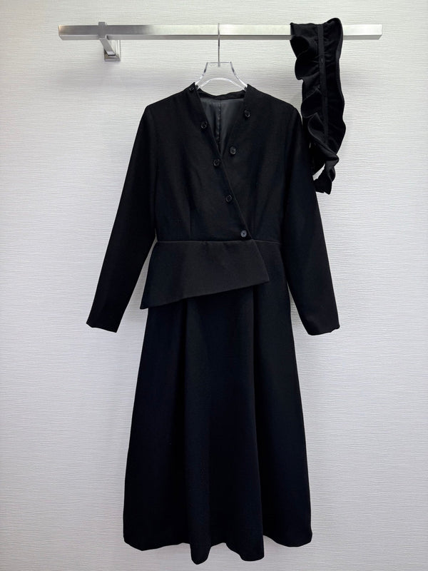 CD 25SS Ruffled V-neck Dress Black Wool 306508