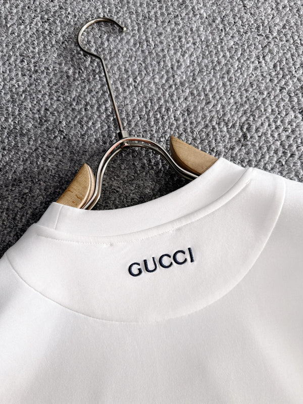 Gucci 25 Long-Sleeved T-shirt White Cotton 108754