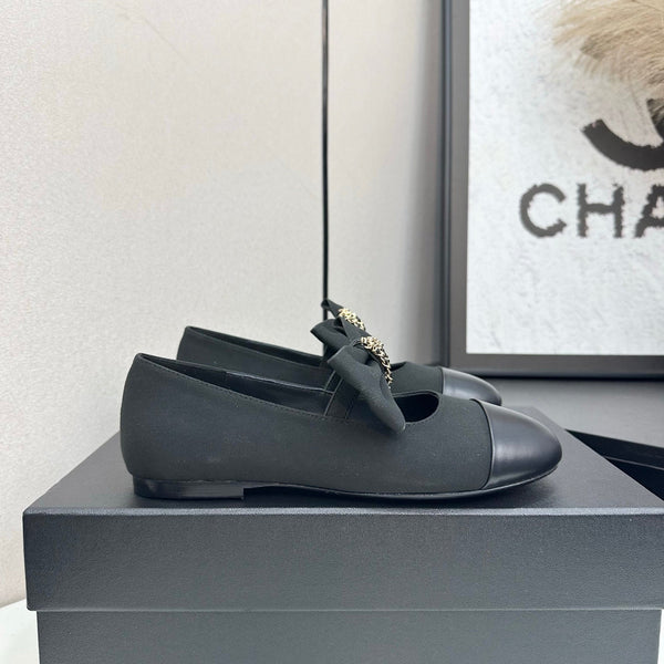 CC 25SS Chain Bow Mary Jane Black Cowhide and Fabric 490143