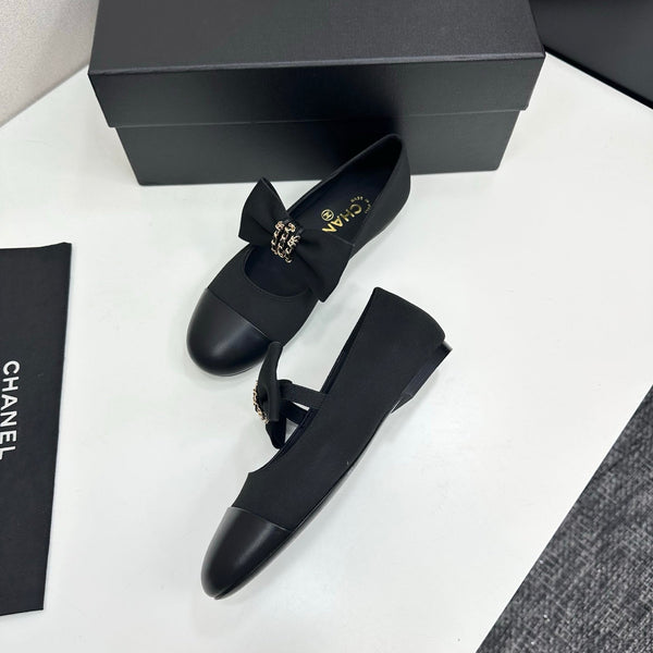 CC 25SS Chain Bow Mary Jane Black Cowhide and Fabric 490143
