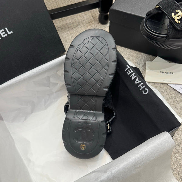 CC 25B Thick-Sole Casual Sandals with Velcro Black Fabric 489314