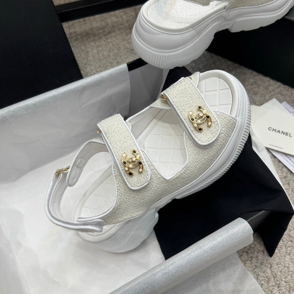 CC 25B Thick-Sole Casual Sandals with Velcro White Fabric 489313